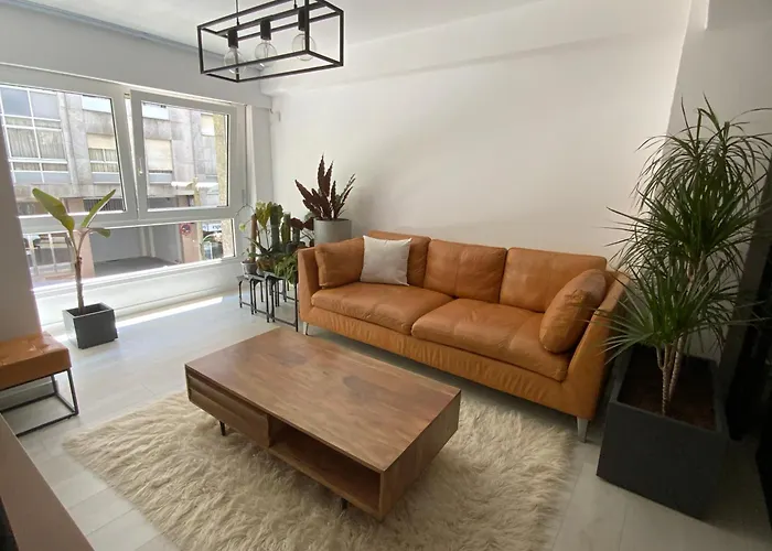 Piso Moderno Y Centrico Dos Salones *