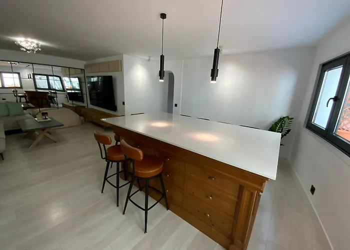 Apartamento Piso Moderno Y Centrico Dos Salones