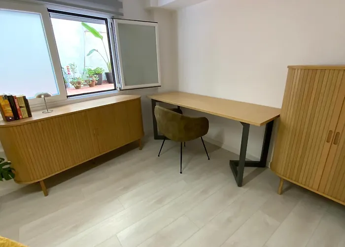 Piso Moderno Y Centrico Dos Salones